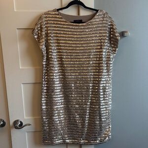 Trina Turk XL gold sequin tshirt simple chic dress